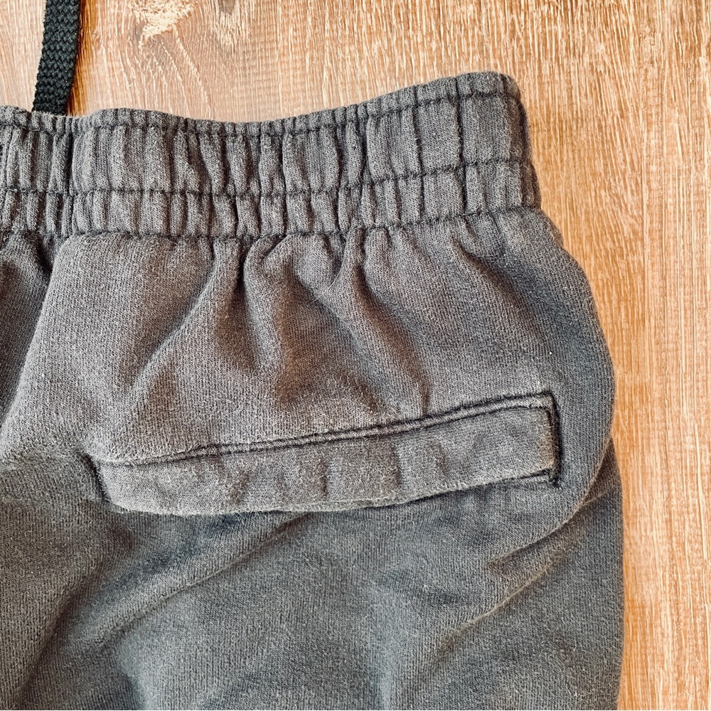 🎯3/$10 Black Sweatpants for The Class of 2025 - Picture 9 of 9